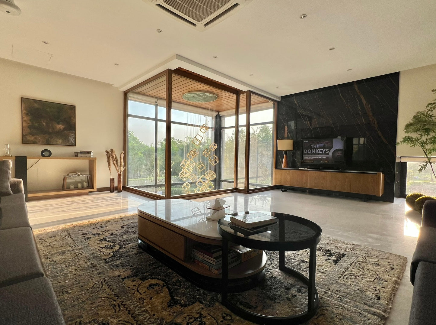 Volaris Coffee Table